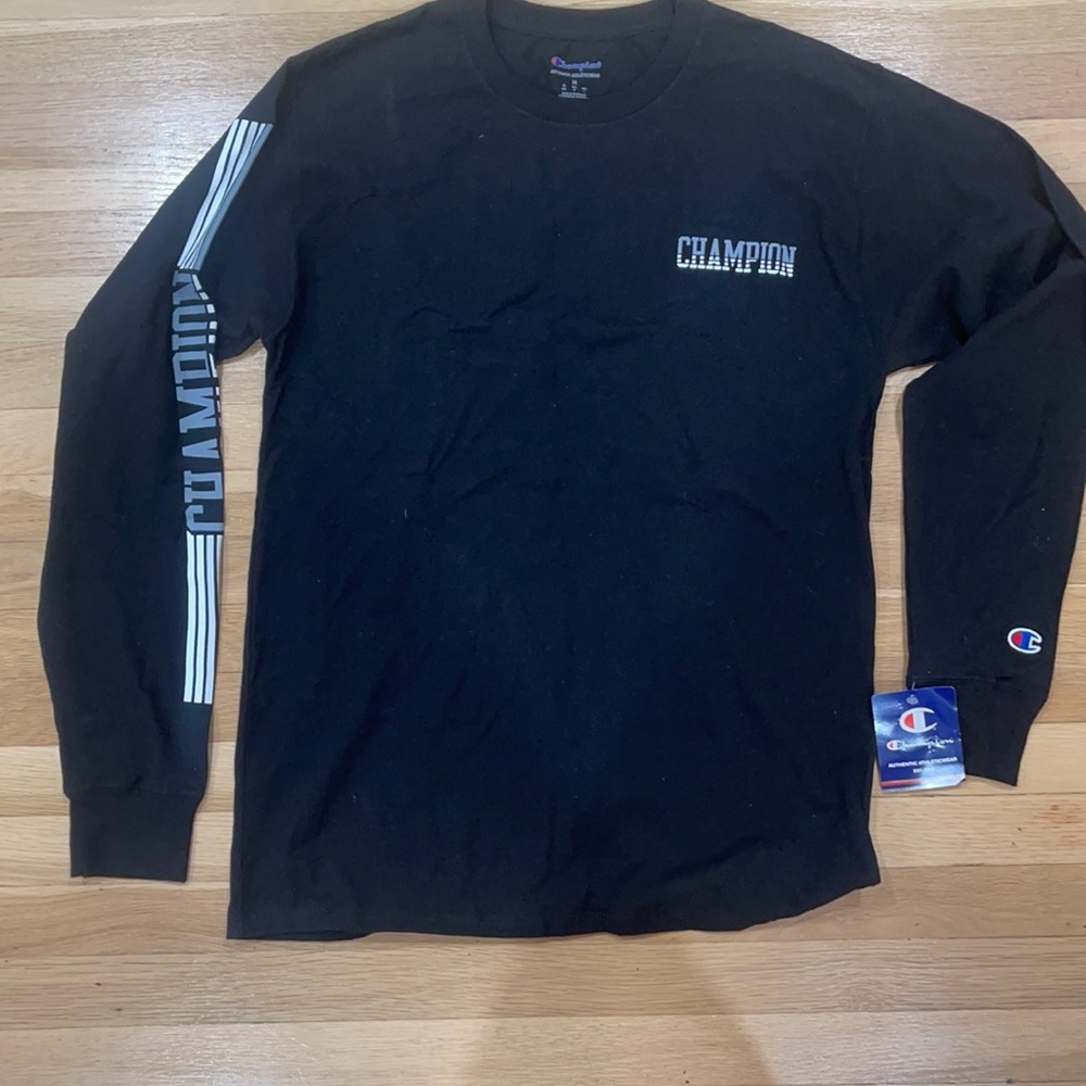 Champion Long Sleeve Shirt M NWT